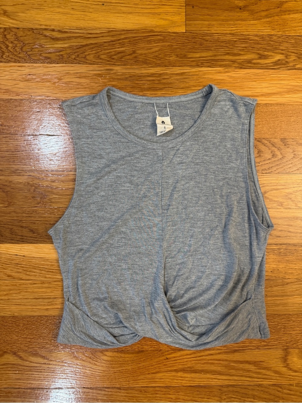 Spiritual Gangster Knotted Muscle Tank Top Front Twist Light Gray - Size Small